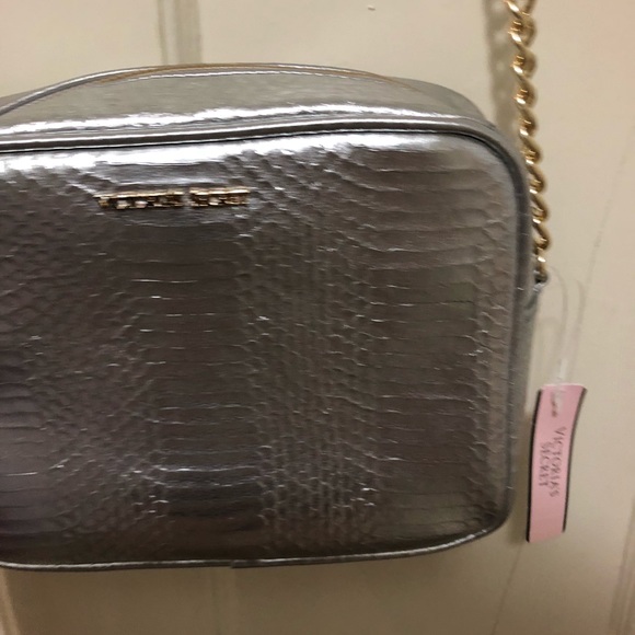NWT Victoria’s Secret crossbody - Picture 3 of 7